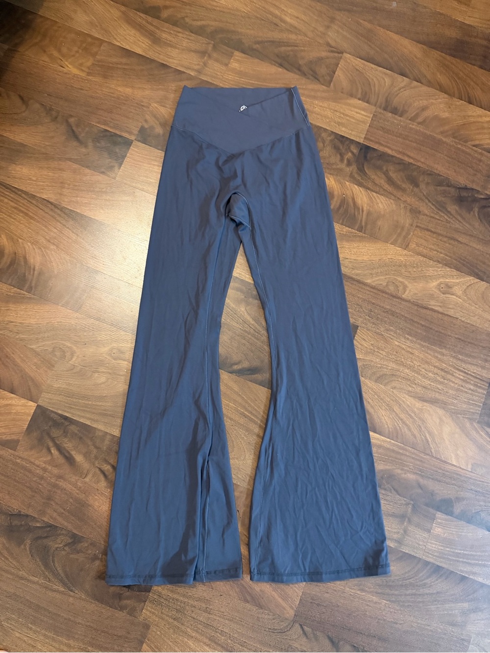 High-Rise Flare Yoga Pants in Navy